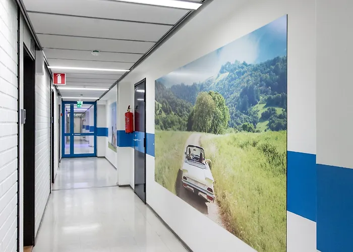 Vandrarhem Forenom Airport *